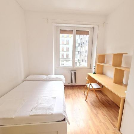 Santa Maria Valle Apartment Milan Luaran gambar